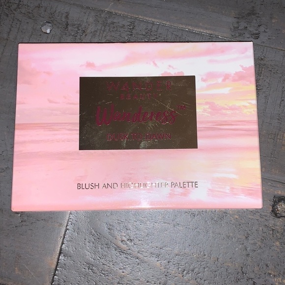 Wander Beauty Wanderess Dusk To Dawn Blush/High NEW in box - Picture 4 of 4